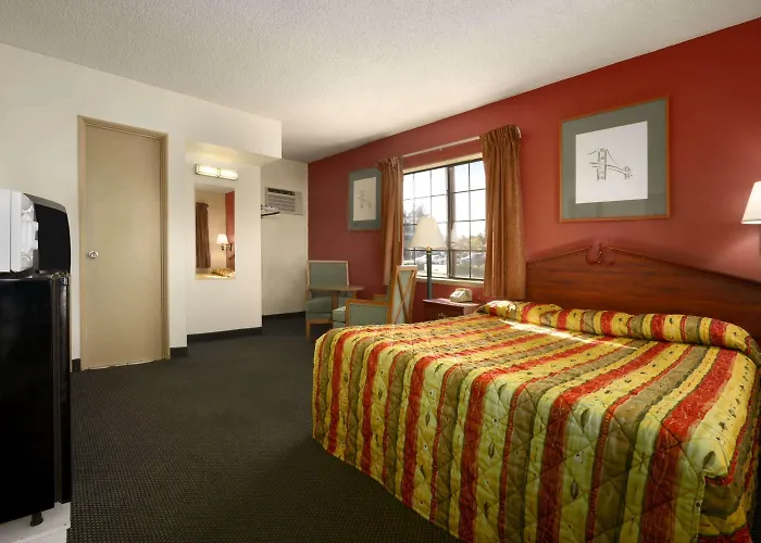 The Overland Downtown Nau Conference Center 3* Flagstaff