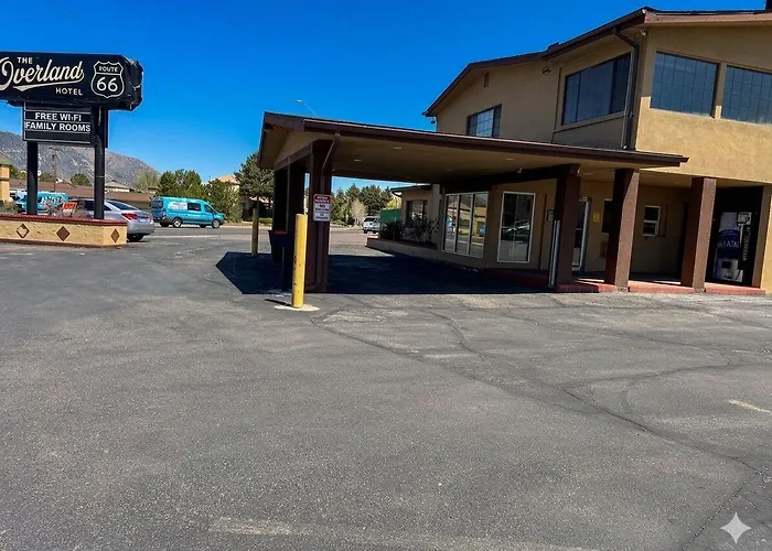 The Overland Downtown Nau Conference Center 3*
